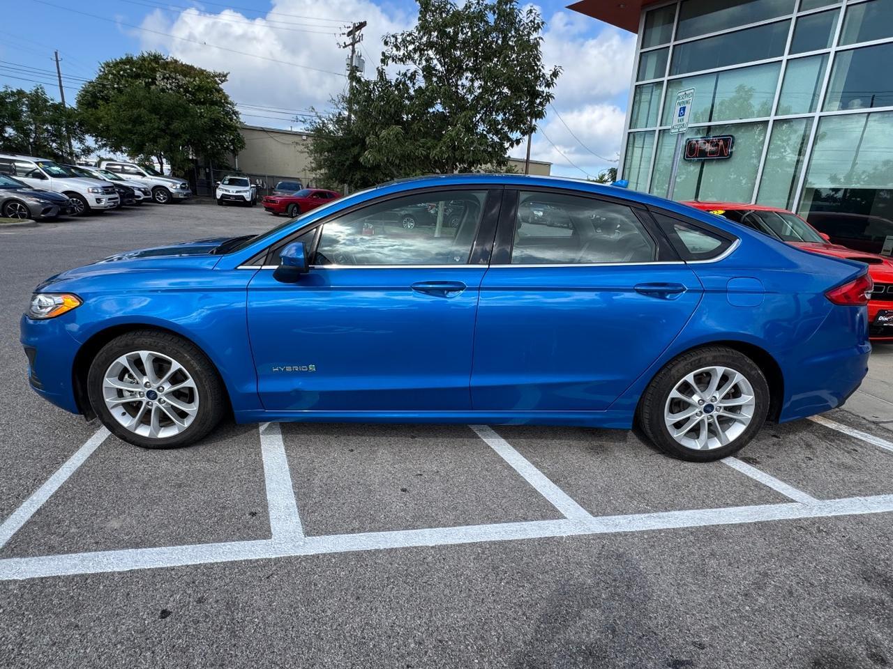 2019 Ford Fusion Hybrid SE