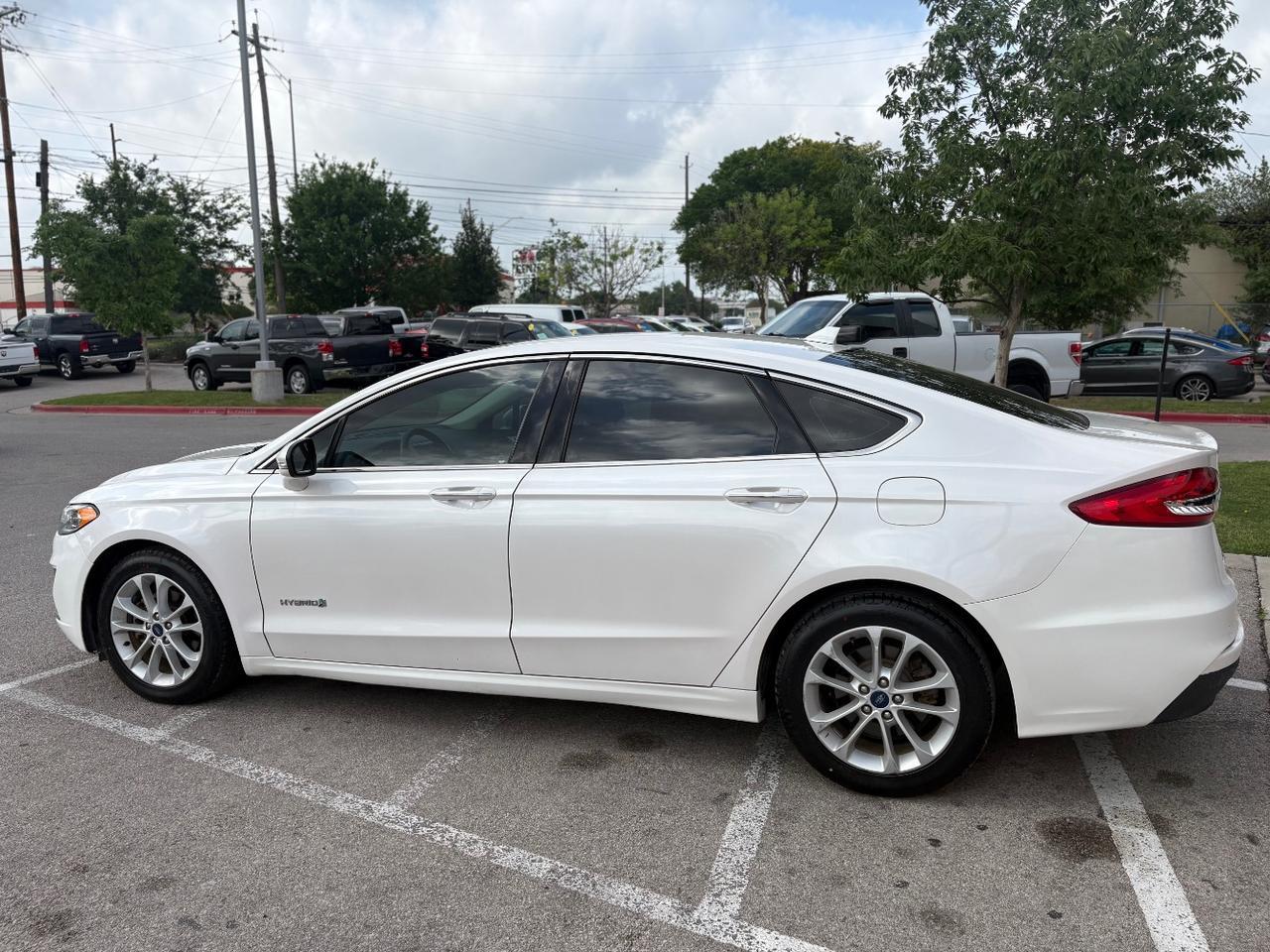 2019 Ford Fusion Hybrid SEL Austin TX