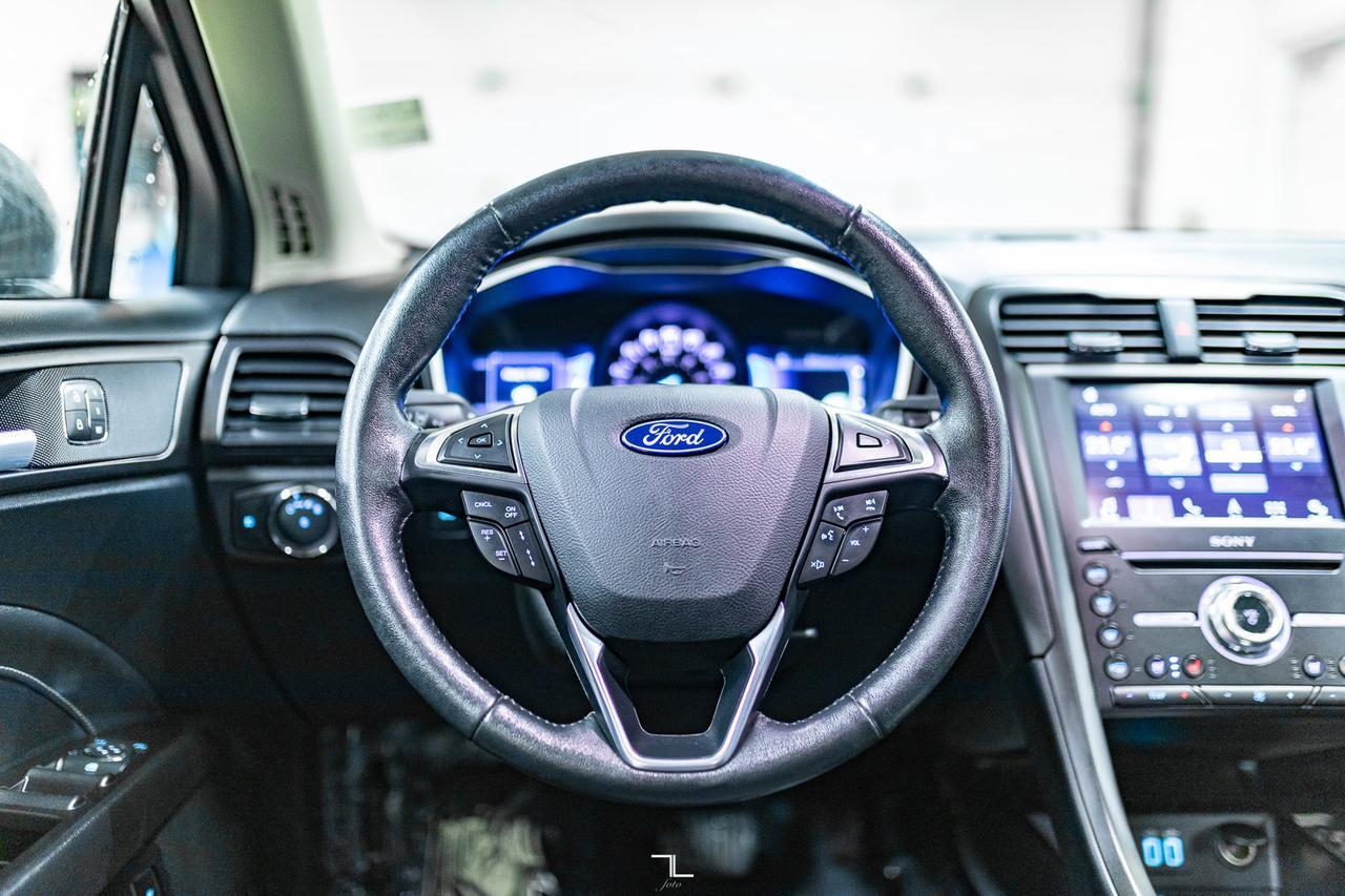 2019 Ford Fusion Hybrid Titanium Leather Roof Nav BCam Red Deer AB