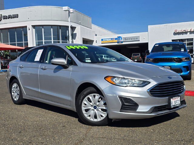 2019 Ford Fusion S