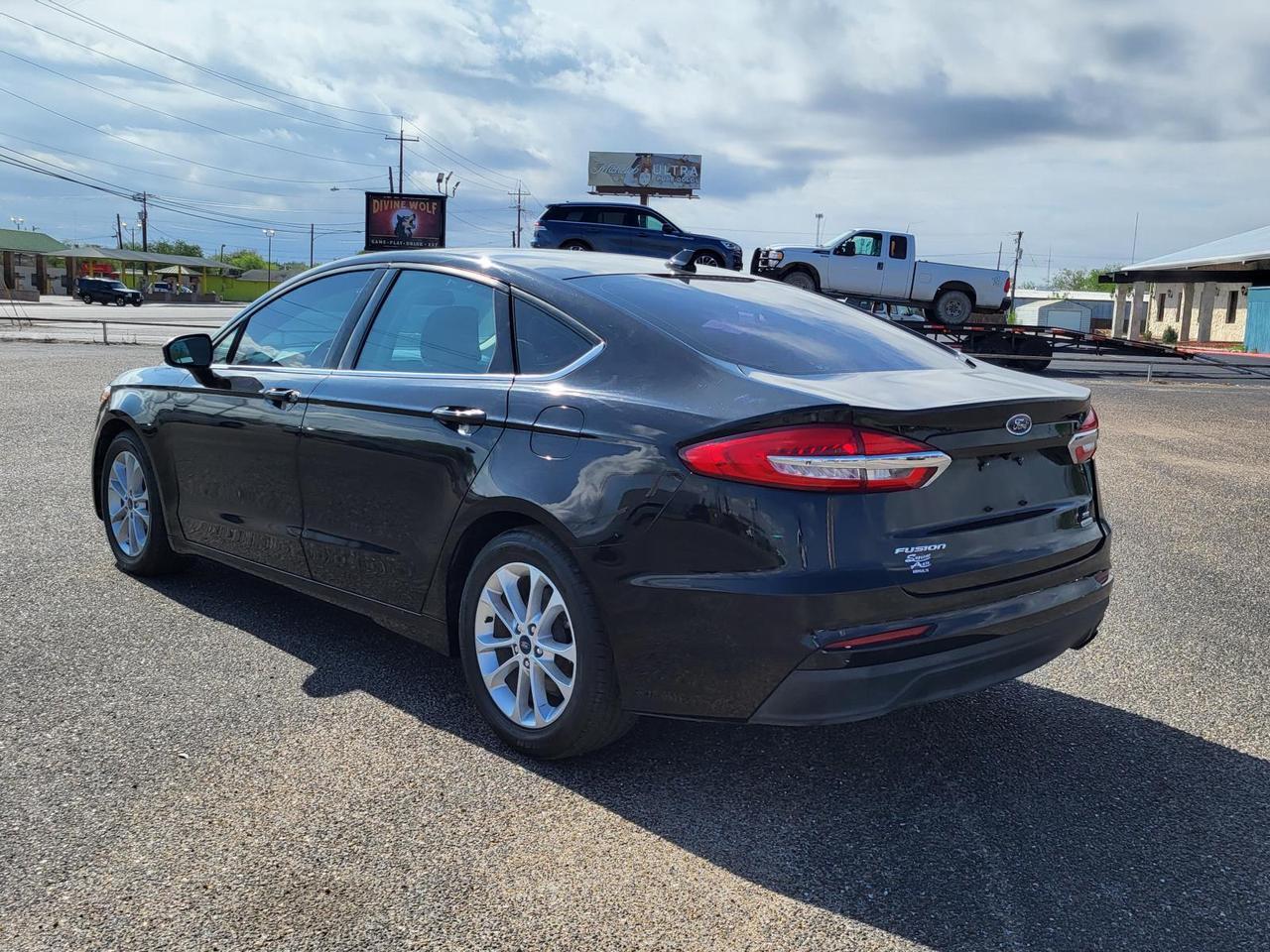 2019 Ford Fusion SE FWD Beeville TX