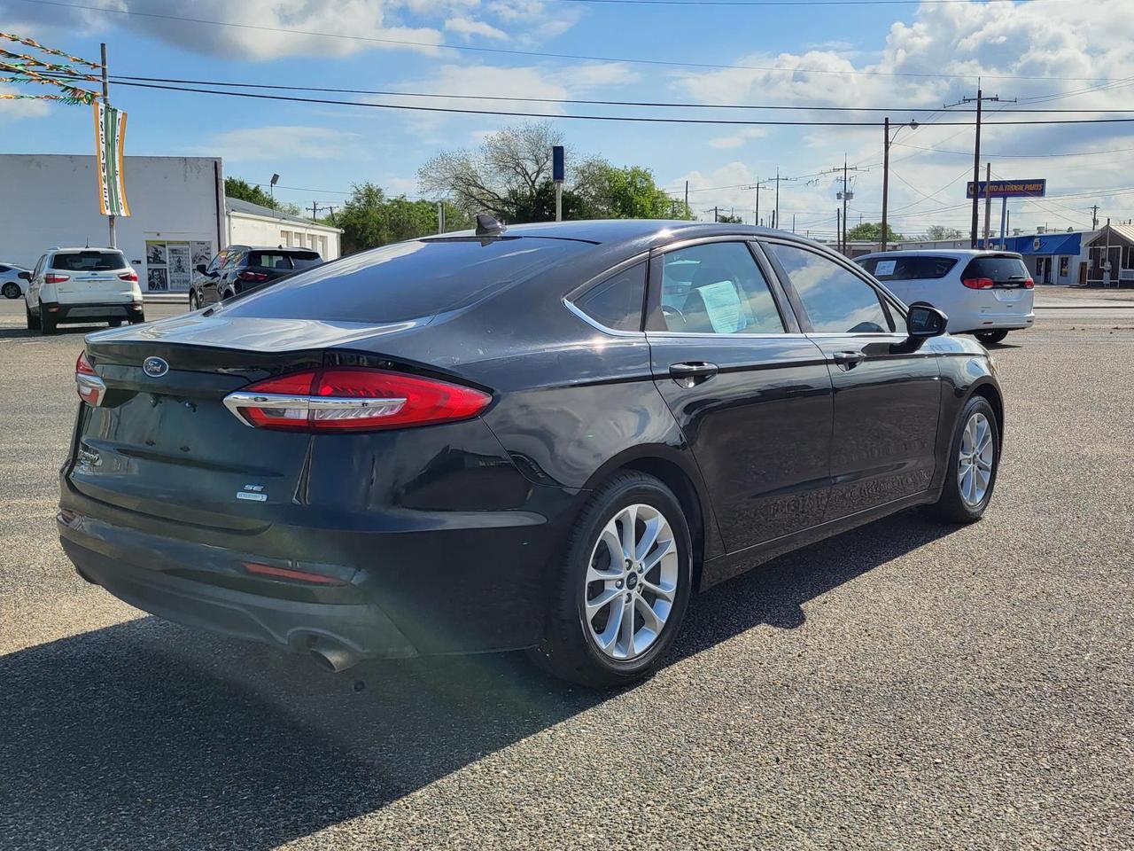 2019 Ford Fusion SE FWD Beeville TX