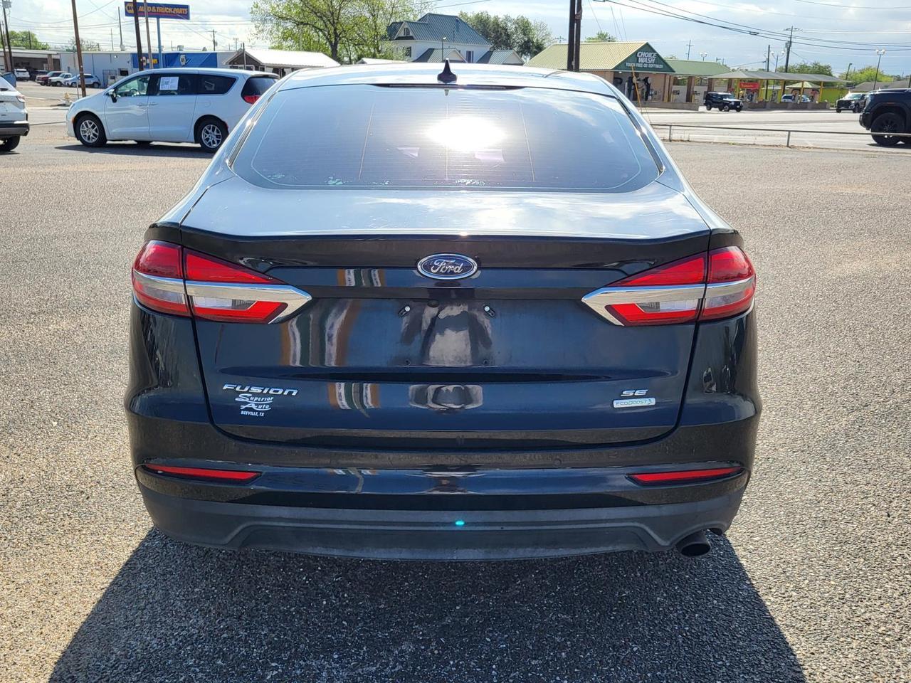 2019 Ford Fusion SE FWD Beeville TX