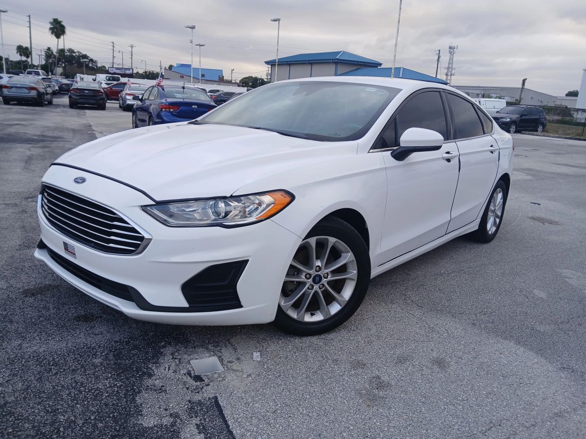 2019 Ford Fusion SE Sedan 4D