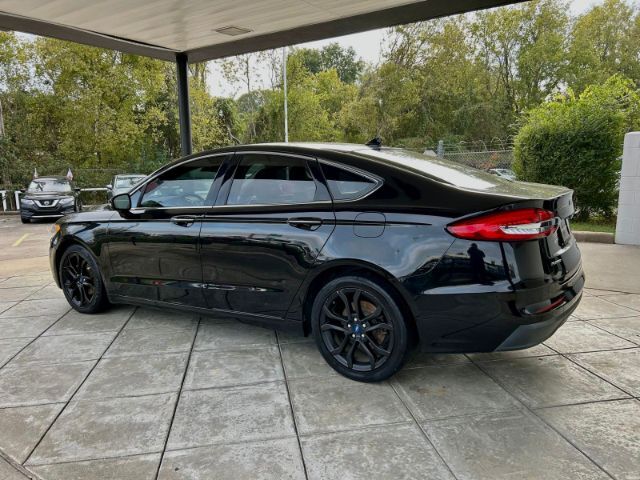 2019 Ford Fusion SEL 98,504 mi.