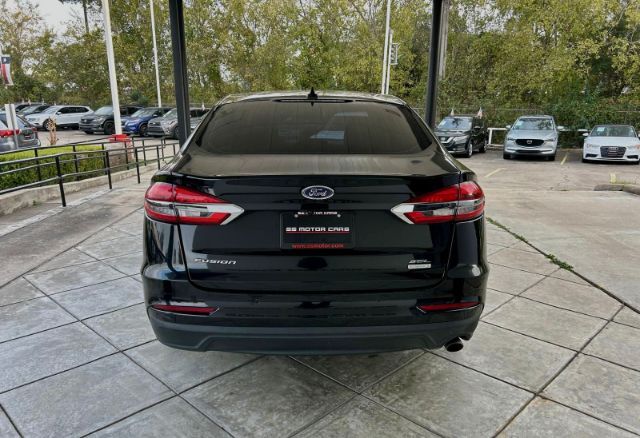 2019 Ford Fusion SEL 189,170 mi.