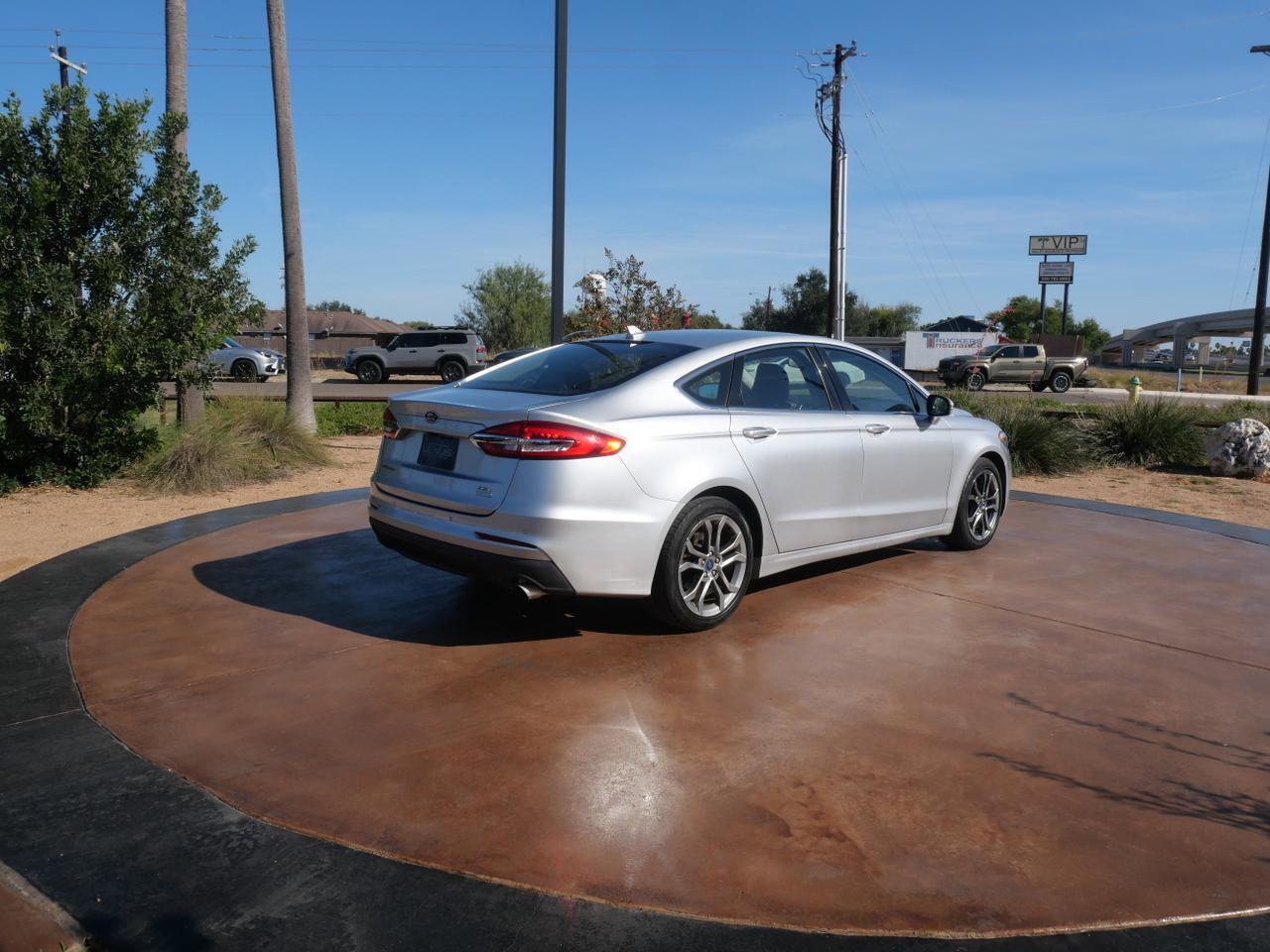 2019 Ford Fusion SEL