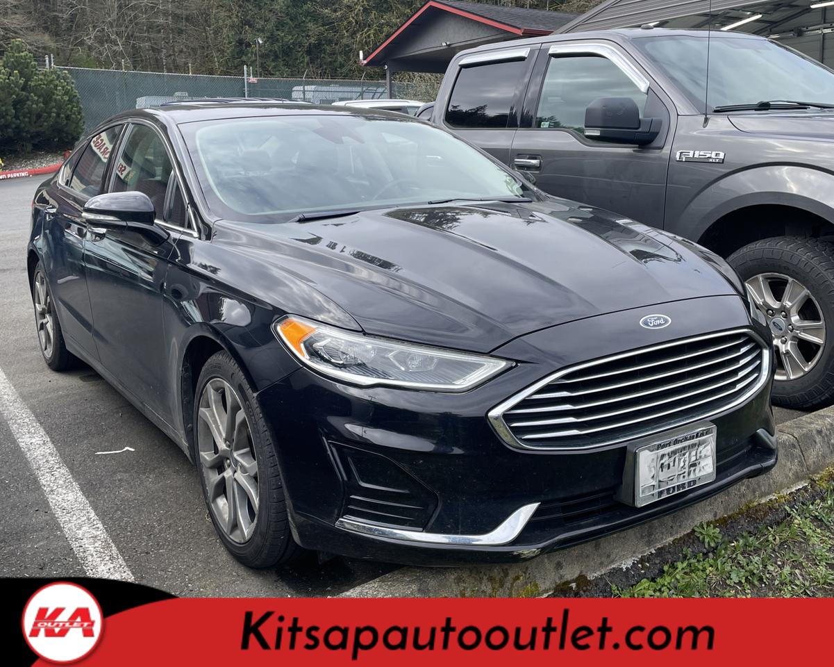 2019 Ford Fusion SEL Sedan 4D