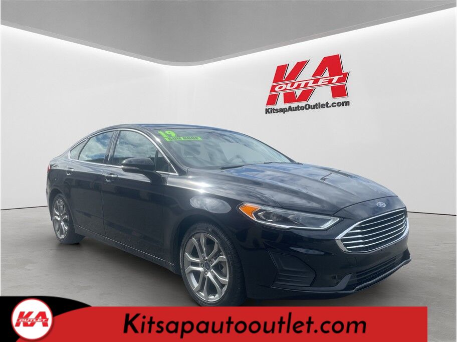 2019 Ford Fusion SEL Sedan 4D