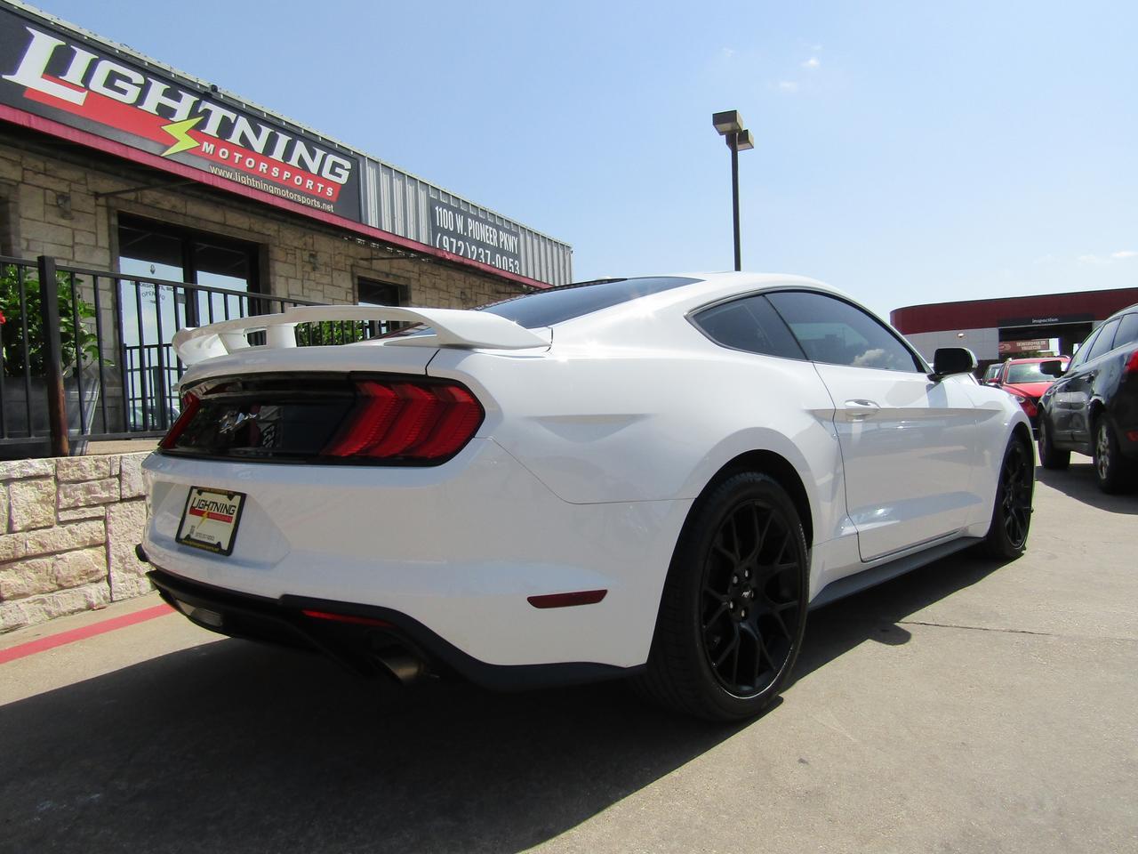 2019 Ford Mustang EcoBoost Fastback Grand Prairie TX