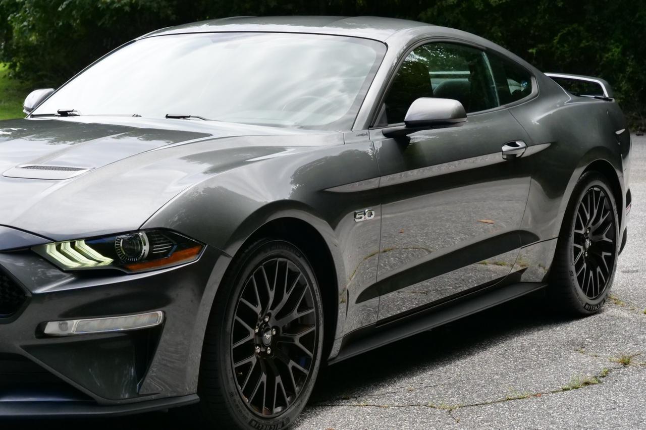 2019 Ford Mustang GT / GT Performance Package / Manual / 5.0L V8! Lincolnton NC