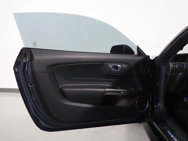 2019 Ford Mustang GT Premium *NAVIGATION, BLIND SPOT ALERT, BACKUP-CAMERA, COLOR TOUCHSCREEN, LEATHER, CLIMATE SEATS, HEATED STEERING, 20 INCH WHEELS, PERFORMANCE EXHAUST, BANG & OLUFSEN, ANDROID & APPLE Round Rock TX