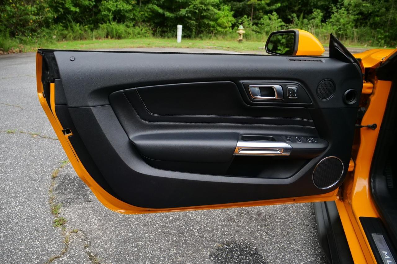 2019 Ford Mustang GT Premium / ROUSH Supercharger / Performance Package! Lincolnton NC