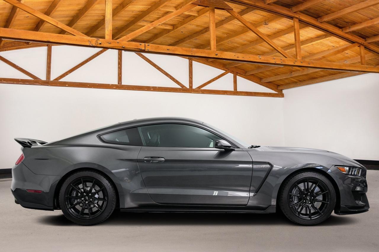 2019 Ford Mustang Shelby GT350 Newport Beach CA
