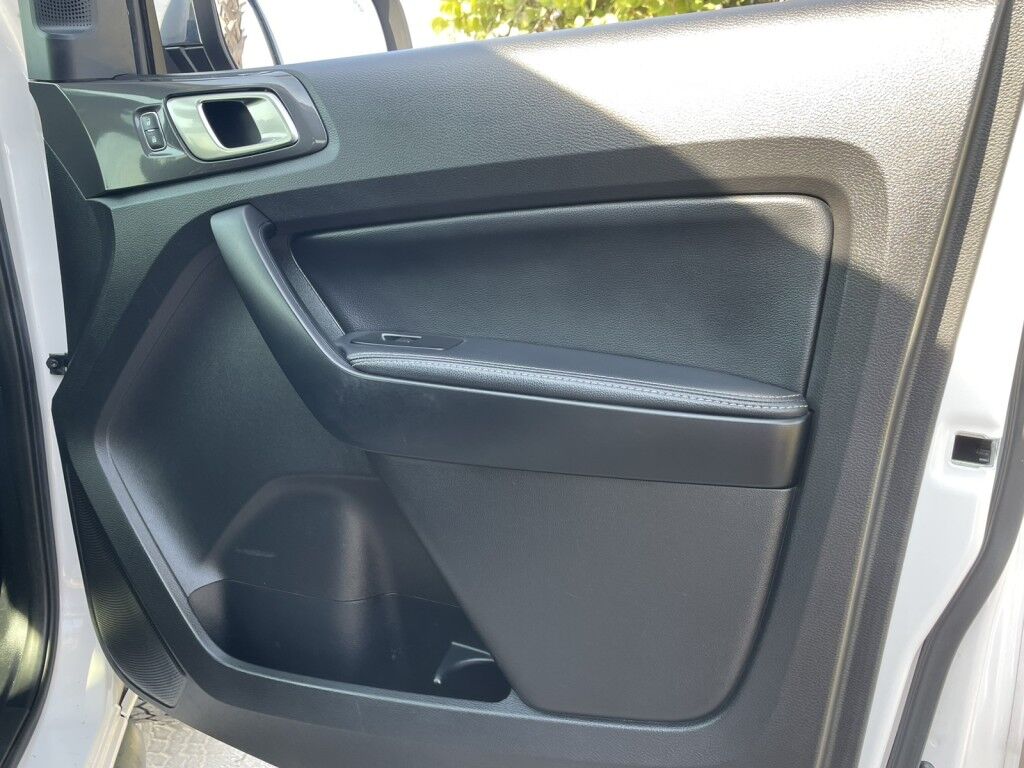 2019 Ford Ranger XL~4X2~5.1' BED LENGTH~AUTO START/STOP~CHROME GRILLE~CRASH SENSORS~ECOBOOST~KEYLESS ENTRY~PREMIUM SOUND SYSTEM~REMOTE ENGINE START~REMOVABLE TAILGATE~TRAILER TOW PACKAGE Sarasota FL