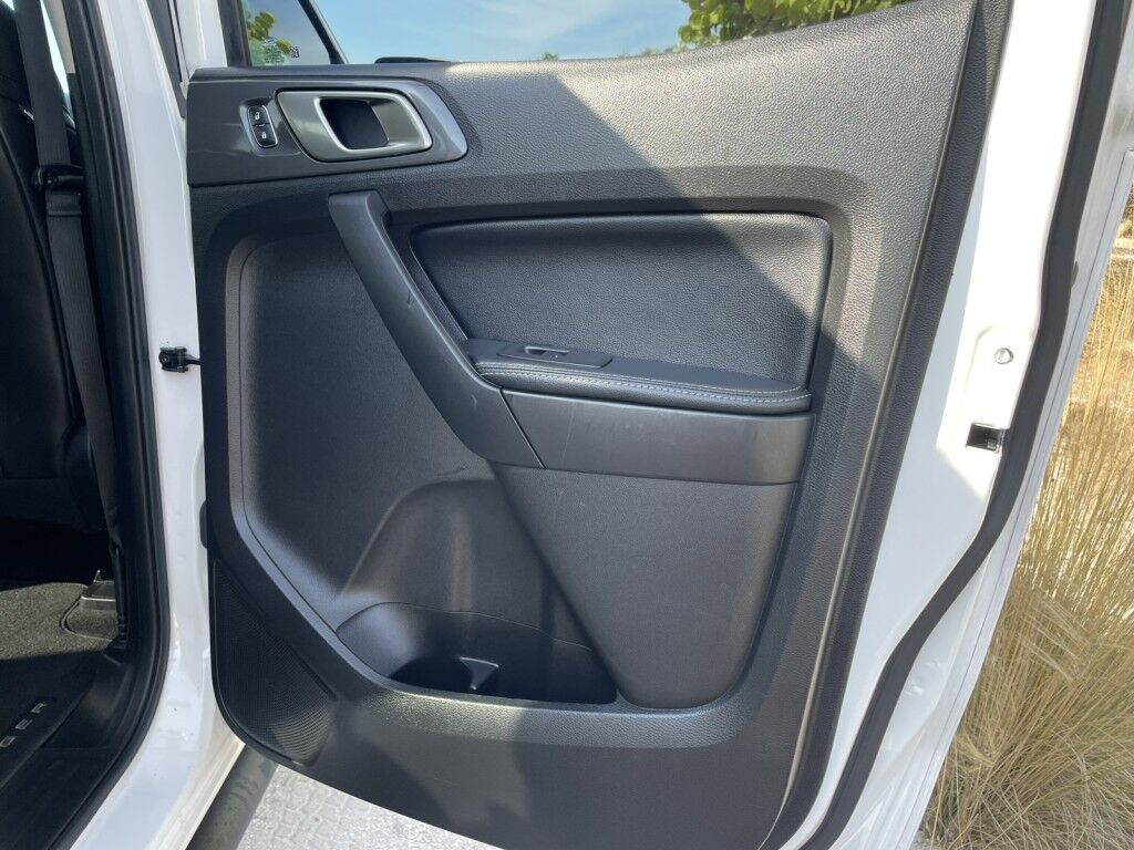 2019 Ford Ranger XL~4X2~5.1' BED LENGTH~AUTO START/STOP~CHROME GRILLE~CRASH SENSORS~ECOBOOST~KEYLESS ENTRY~PREMIUM SOUND SYSTEM~REMOTE ENGINE START~REMOVABLE TAILGATE~TRAILER TOW PACKAGE Sarasota FL