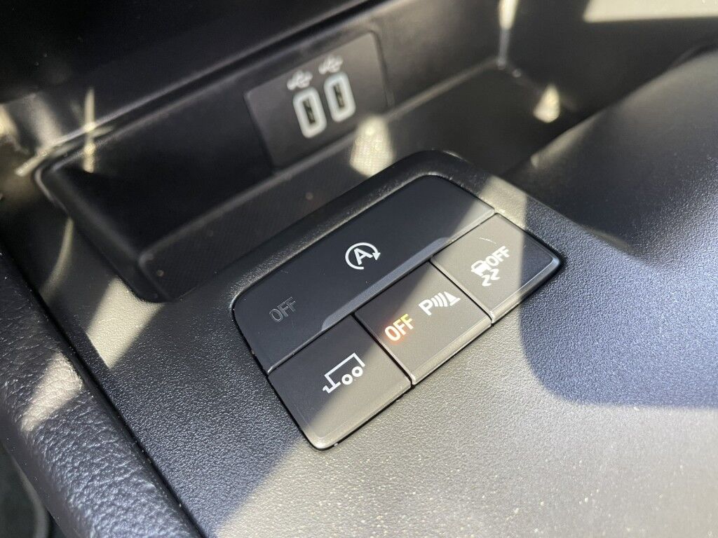 2019 Ford Ranger XL~4X2~5.1' BED LENGTH~AUTO START/STOP~CHROME GRILLE~CRASH SENSORS~ECOBOOST~KEYLESS ENTRY~PREMIUM SOUND SYSTEM~REMOTE ENGINE START~REMOVABLE TAILGATE~TRAILER TOW PACKAGE Sarasota FL