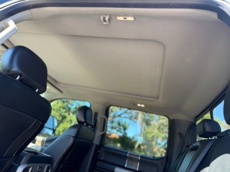 2019 Ford SUPER DUTY F-350 SRW LARIAT TURBO DIESEL LONG BED 8FT LEATHER RUNS GREAT CREW CAB Sarasota FL