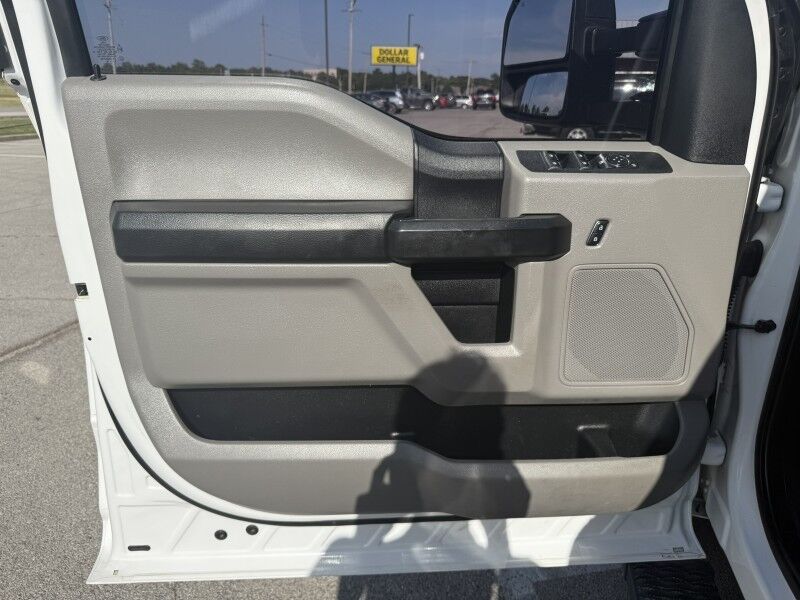 2019 Ford Super Crew F-250 4x4 Utility XL Collinsville OK
