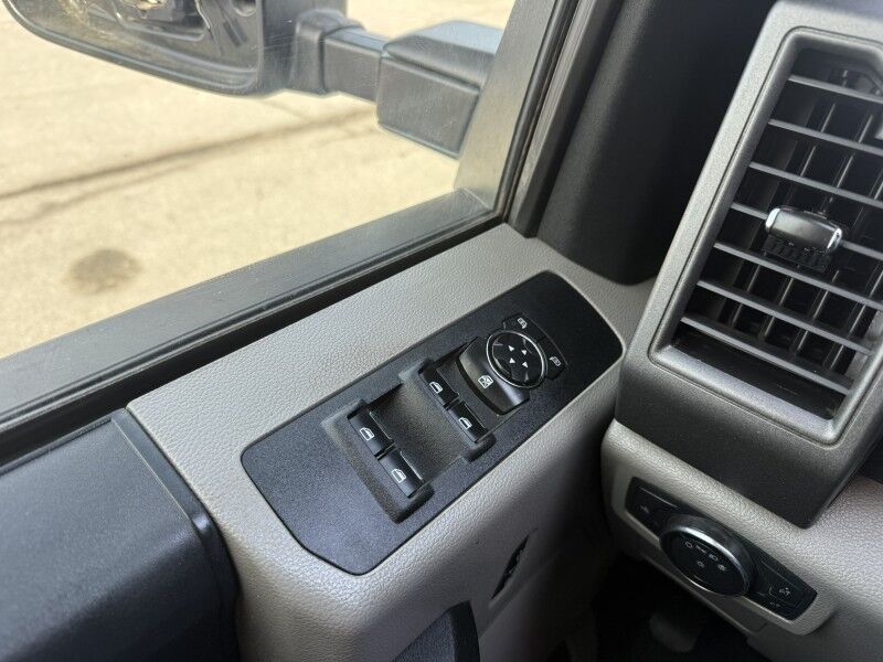 2019 Ford Super Crew F-250 4x4 Utility XL Collinsville OK