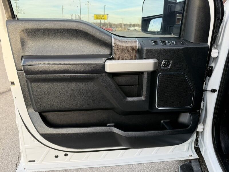 2019 Ford Super Crew F-250 FX4 4x4 Diesel LARIAT Collinsville OK