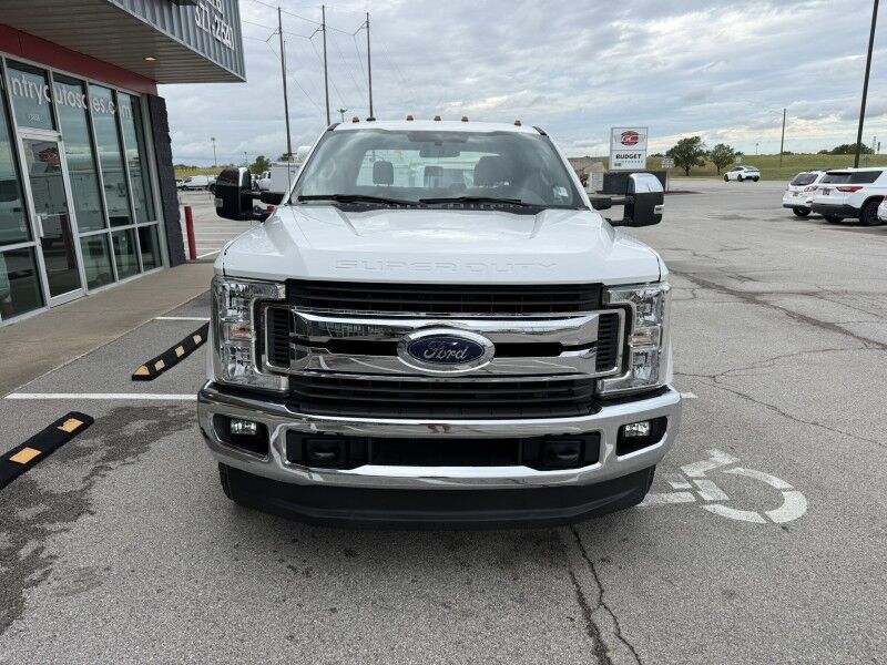 2019 Ford Super Crew F-350 DRW 4x4 Diesel 58k mi's XLT Collinsville OK