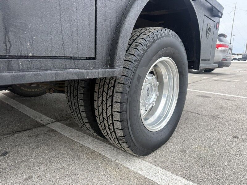 2019 Ford Super Crew F-350 DRW 4x4 Diesel Flatbed LARIAT Collinsville OK