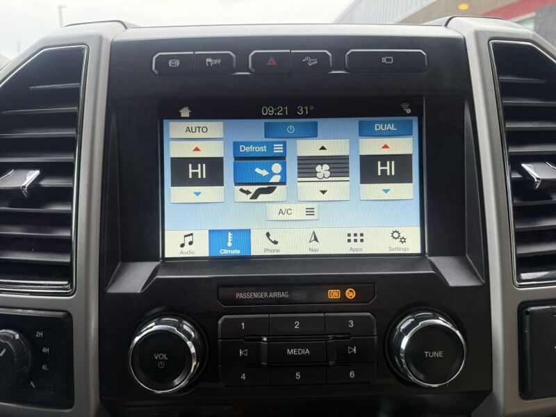 2019 Ford Super Crew F-350 DRW 4x4 Diesel Flatbed LARIAT Collinsville OK