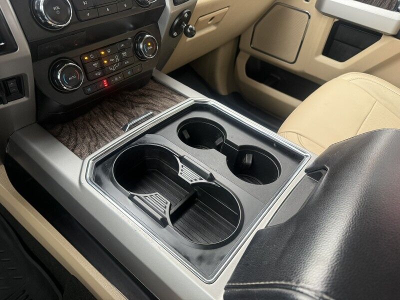 2019 Ford Super Crew F-350 DRW 4x4 Diesel LARIAT Collinsville OK