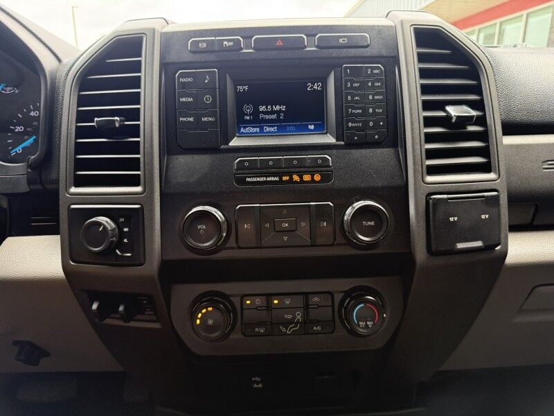 2019 Ford Super Crew F-350 DRW 4x4 Diesel XLT Collinsville OK