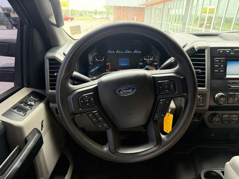 2019 Ford Super Crew F-350 DRW 4x4 Diesel XLT Collinsville OK