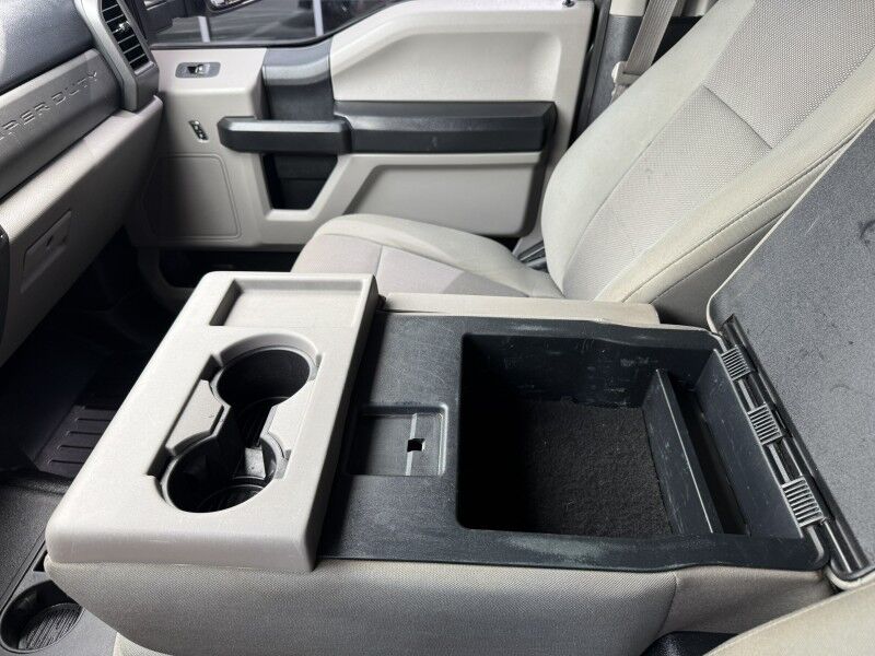 2019 Ford Super Crew F-350 DRW 4x4 Diesel XLT Collinsville OK