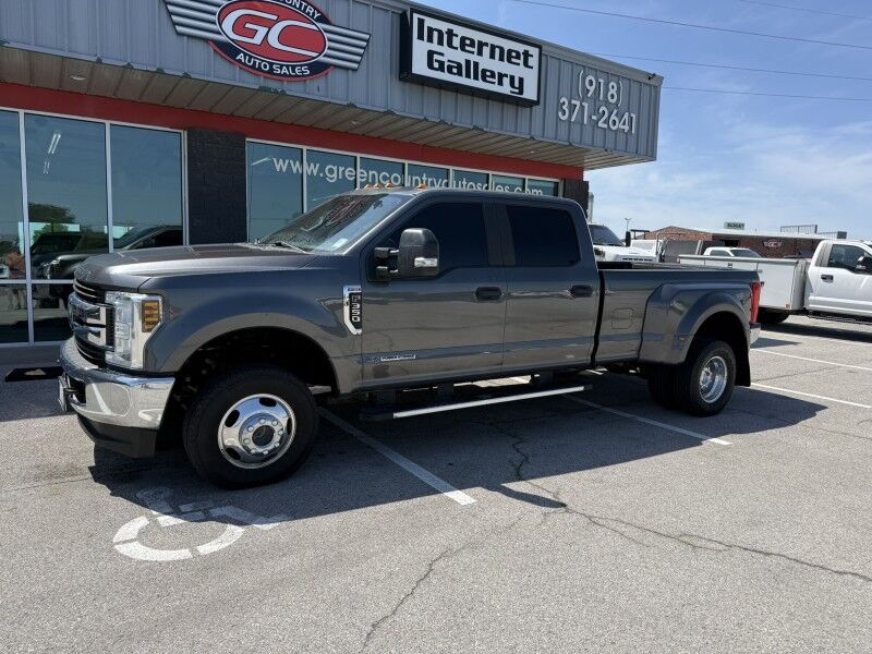 2019 Ford Super Crew F-350 DRW 4x4 Diesel XLT Collinsville OK