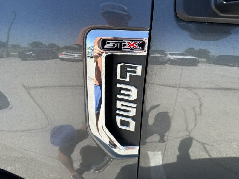 2019 Ford Super Crew F-350 DRW 4x4 Diesel XLT Collinsville OK