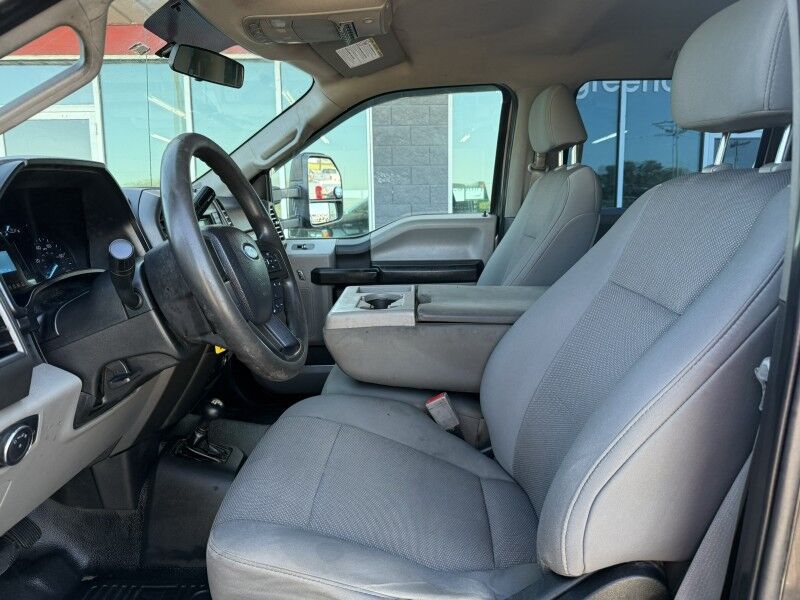 2019 Ford Super Crew F-350 DRW 4x4 Flatbed XL Collinsville OK