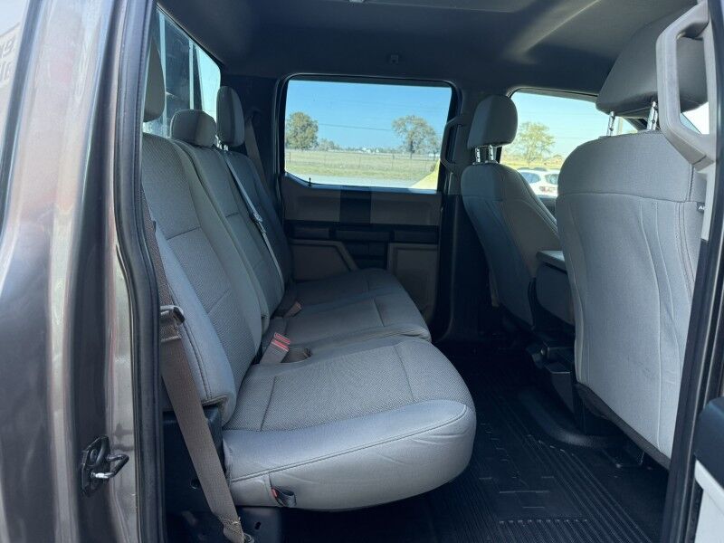 2019 Ford Super Crew F-350 DRW 4x4 Flatbed XL Collinsville OK