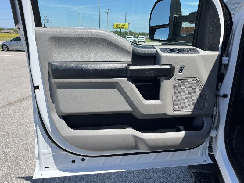 2019 Ford Super Crew F-350 SRW 4x4 Utility XL Collinsville OK