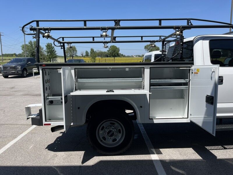 2019 Ford Super Crew F-350 SRW 4x4 Utility XL Collinsville OK