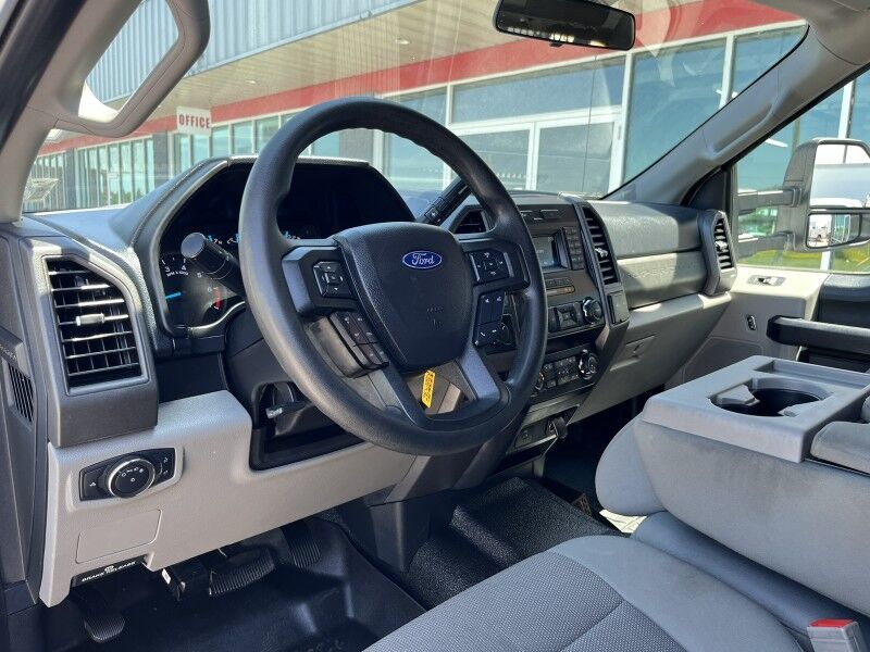 2019 Ford Super Crew F-350 SRW 4x4 Utility XL Collinsville OK