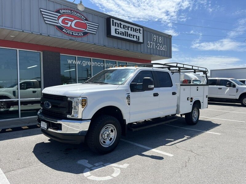 2019 Ford Super Crew F-350 SRW 4x4 Utility XL Collinsville OK