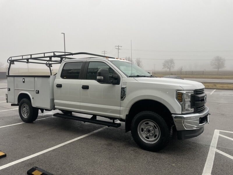 2019 Ford Super Crew F-350 SRW 4x4 Utility XL Collinsville OK