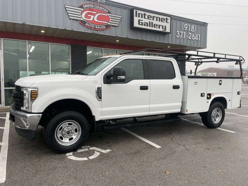 2019 Ford Super Crew F-350 SRW 4x4 Utility XL Collinsville OK