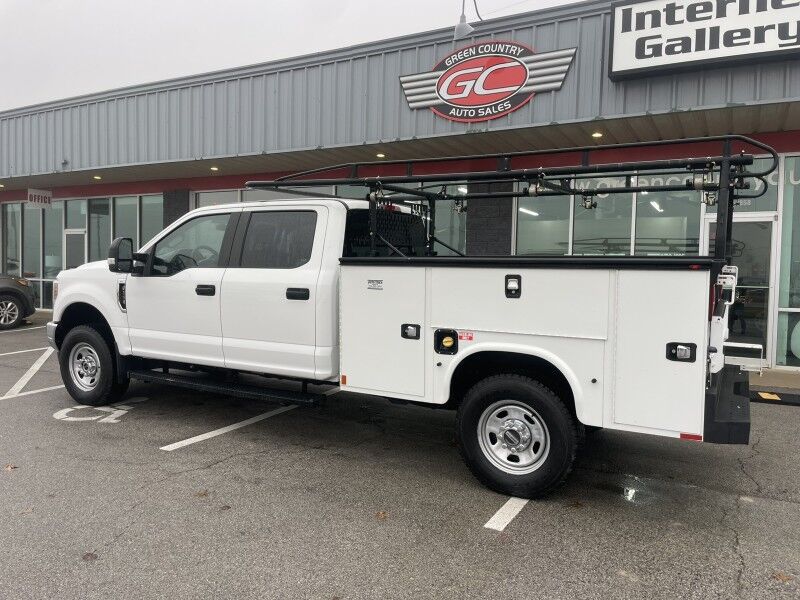 2019 Ford Super Crew F-350 SRW 4x4 Utility XL Collinsville OK