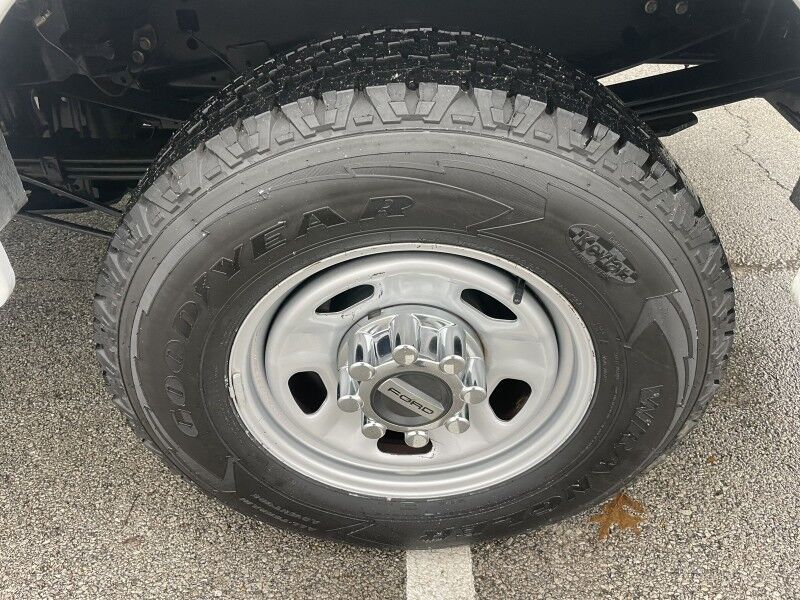 2019 Ford Super Crew F-350 SRW 4x4 Utility XL Collinsville OK