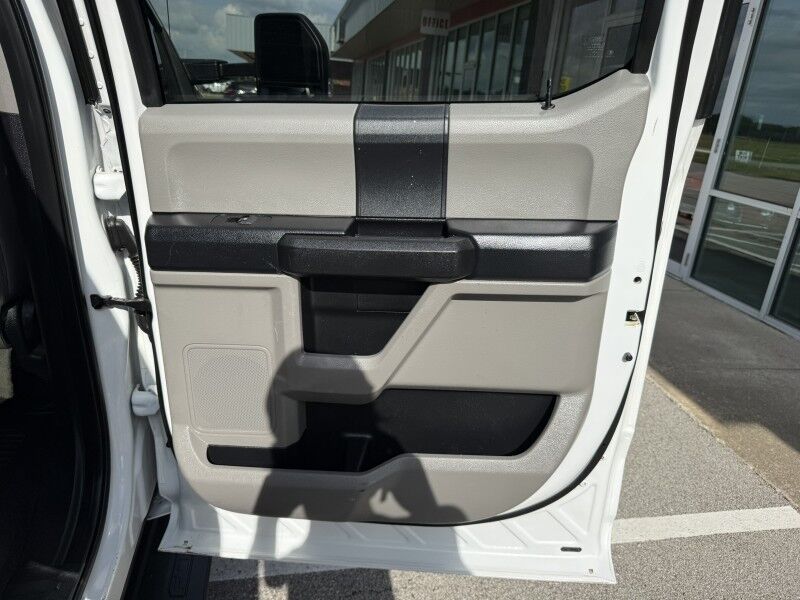2019 Ford Super Crew F-350 SRW 4x4 Utility XL Collinsville OK