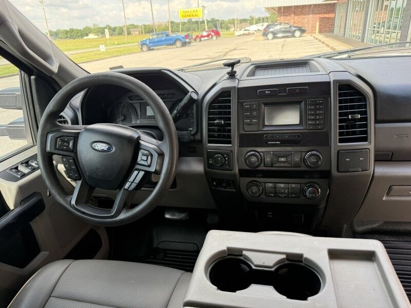 2019 Ford Super Crew F-350 SRW 4x4 Utility XL Collinsville OK