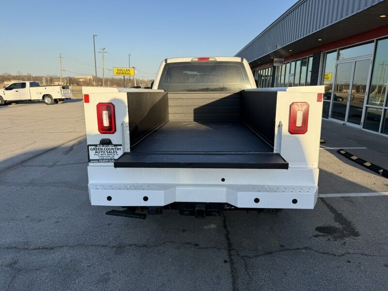 2019 Ford Super Crew F-350 SRW 4x4 Utility XL Collinsville OK