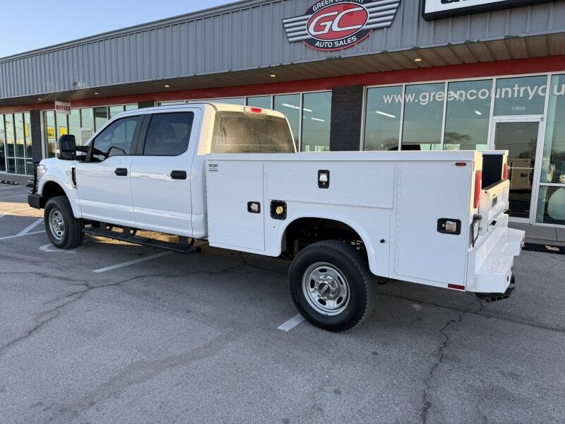 2019 Ford Super Crew F-350 SRW 4x4 Utility XL Collinsville OK
