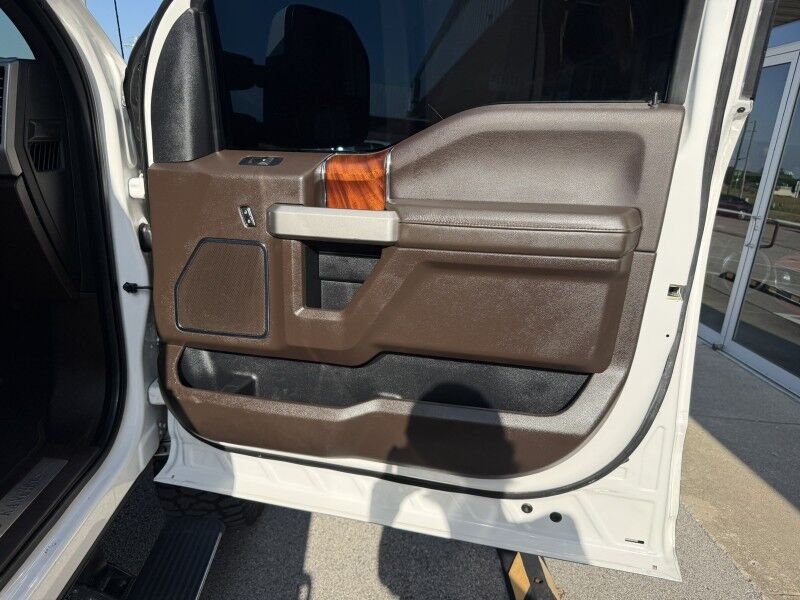 2019 Ford Super Crew F-350 SRW FX4 4x4 Diesel King Ranch Collinsville OK