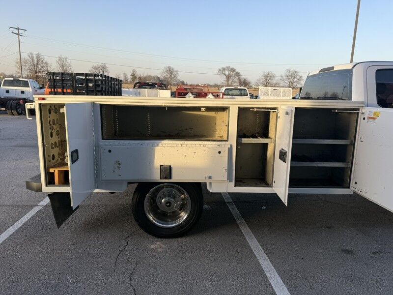 2019 Ford Super Crew F-550 V10 4x4 Utility XL Collinsville OK